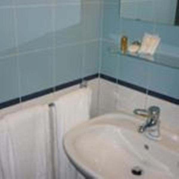 Hotel Les 100 Ciels Saint-Hubert Room photo